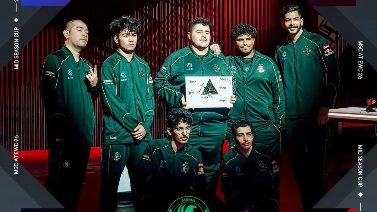 An image of Team Falcons' Mobile Legends roster.