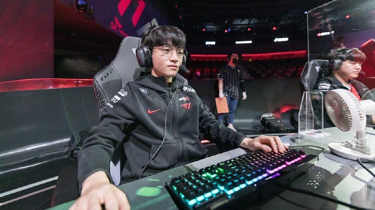 T1 Keria - hỗ trợ đầu tiên trong lịch sử LCK đạt được danh hiệu MVP vòng bảng