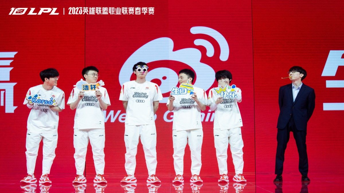 "Súp lơ team" LPL - Weibo Gaming