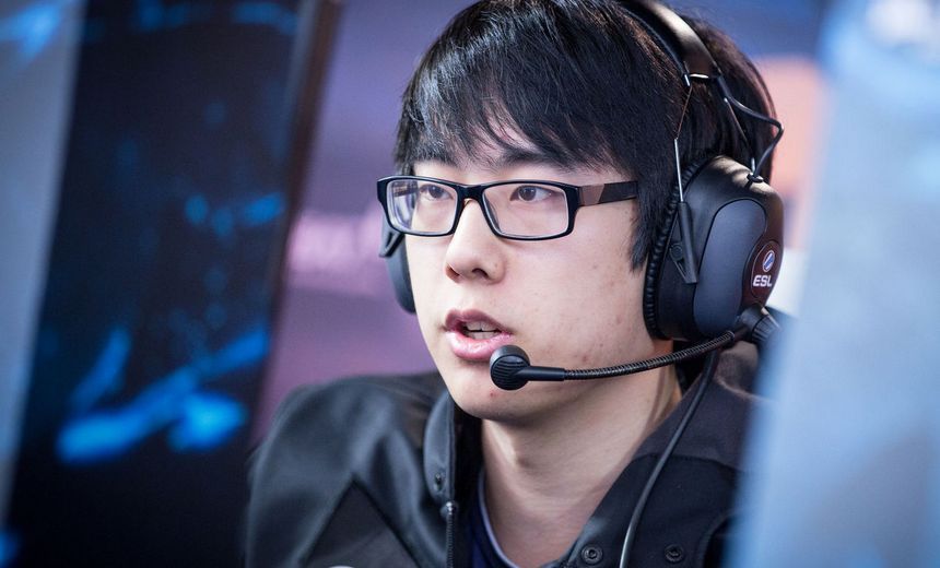 Dota 2 News: The International 6: Secret signs up for open qualifiers with  Aui_2000 | GosuGamers