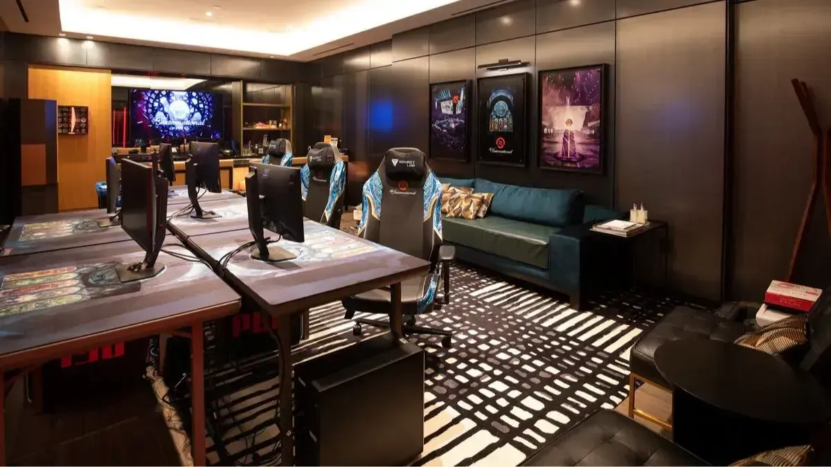 Shopify Rebellion, Mind_Control