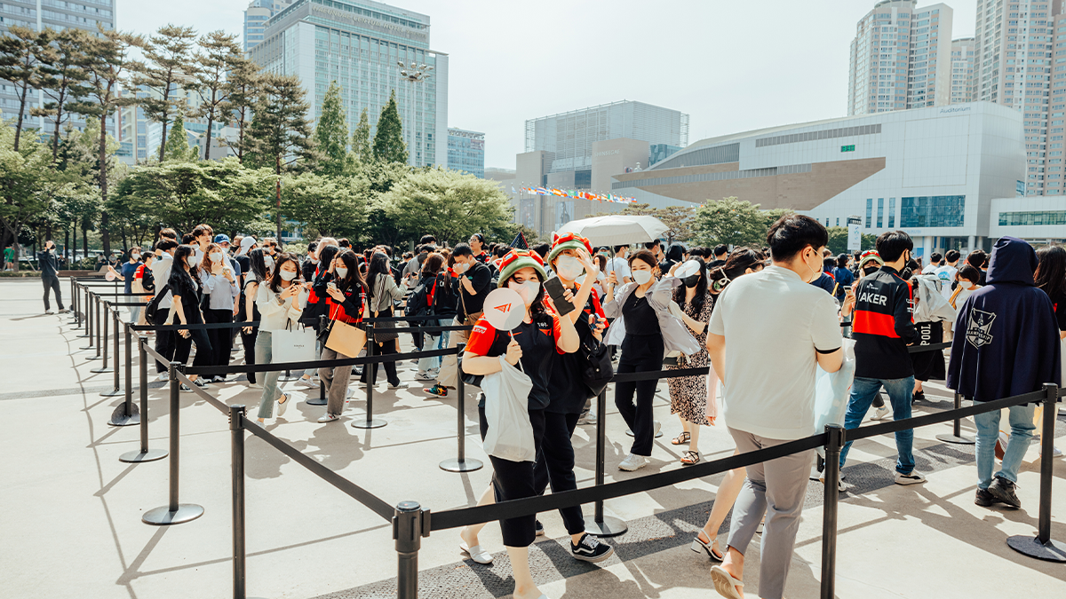 Cư dân mạng Hàn Quốc: “RNG sẽ bị loại ở bán kết nếu chọn T1 làm đối thủ”