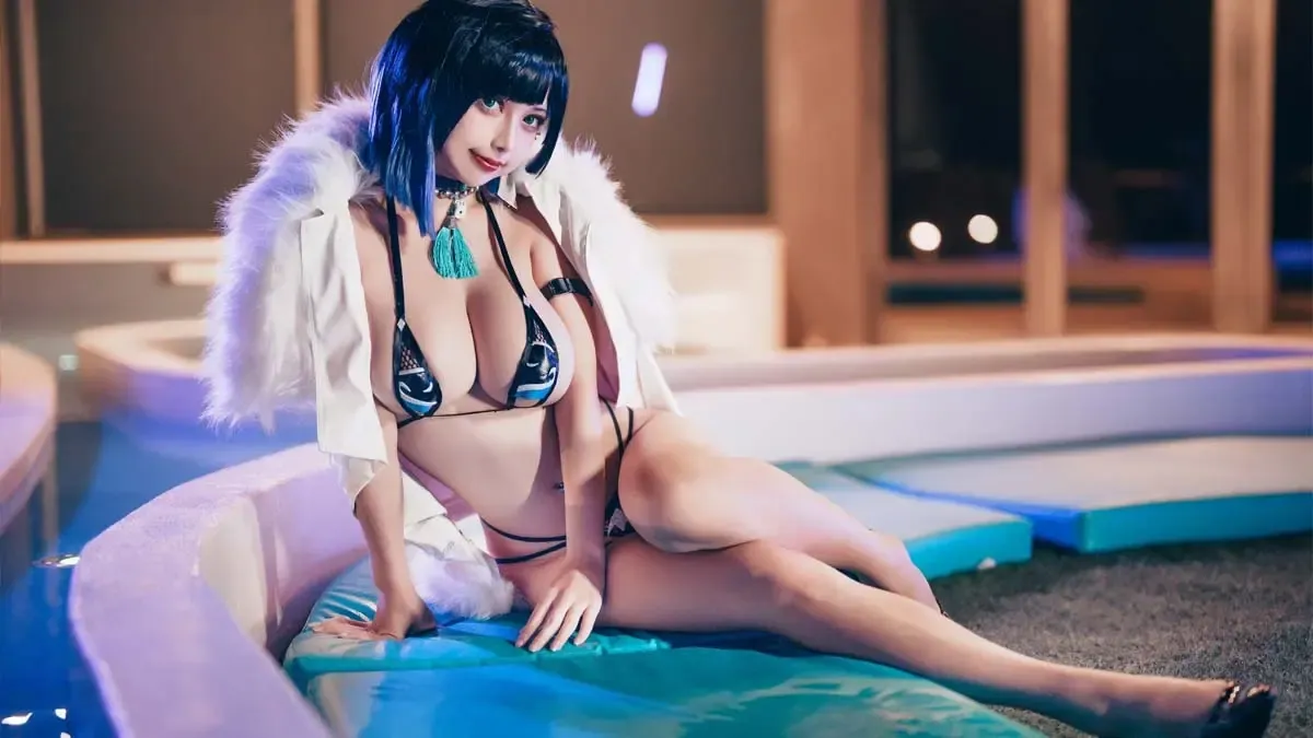 Cosplay Dì Lan của Genshin Impact với tâm hồn cực đẹp hút hồn vô số fan