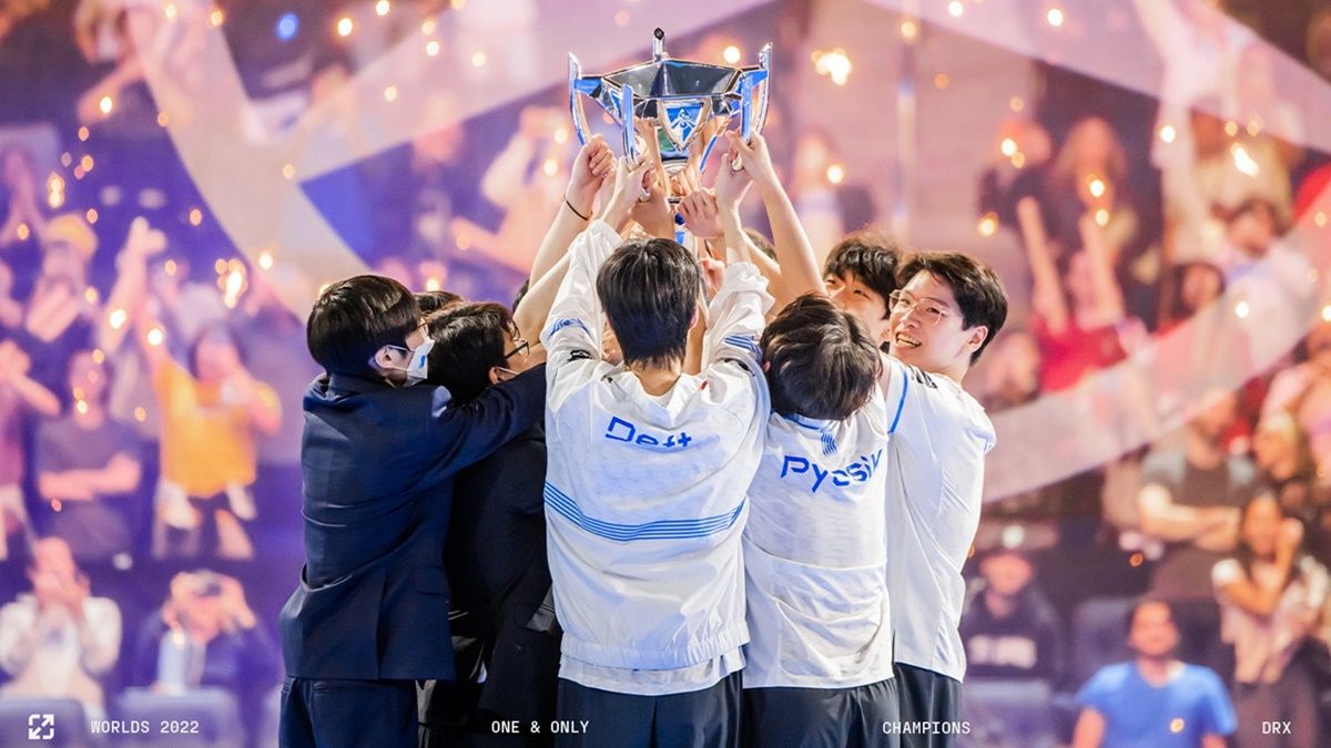 LPL mất CKTG 2022 vào tay LCK không oan uổng