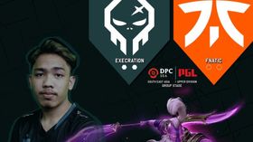 team banners and Yowe of Execration looking straight forward