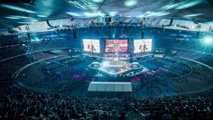 What makes League of Legends the biggest MOBA out there?