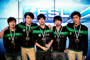 Photo by Valve