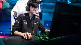 Thị phi của Faker trở thành trò JieJie trêu chọc Scout