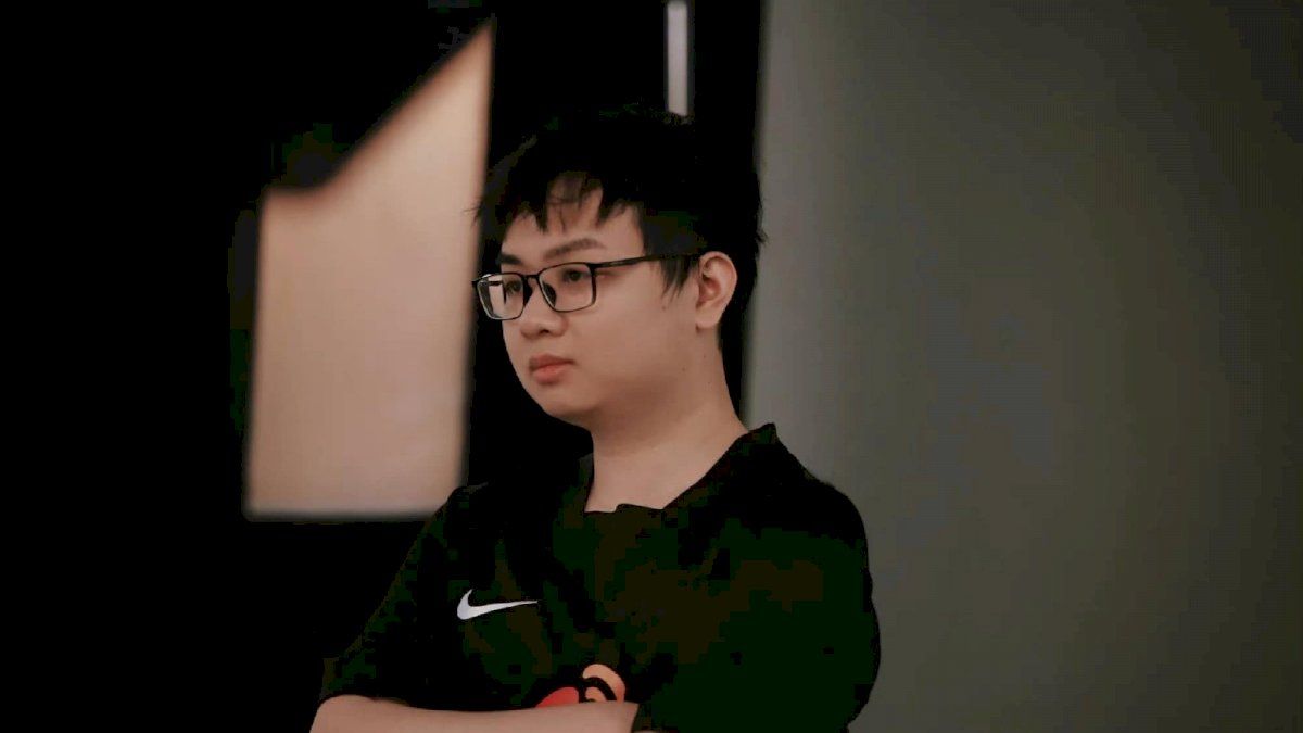 WBG bất ngờ gục ngã trước TES khiến các fan đầy lo lắng