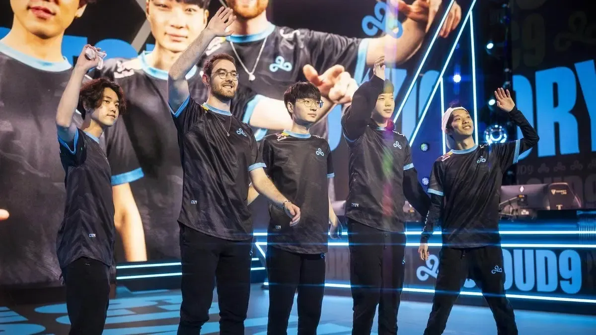 Phóng viên nổi tiếng LCK chỉ ra những “super team” gây thất vọng nhất lịch sử LCS