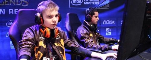 article-headline