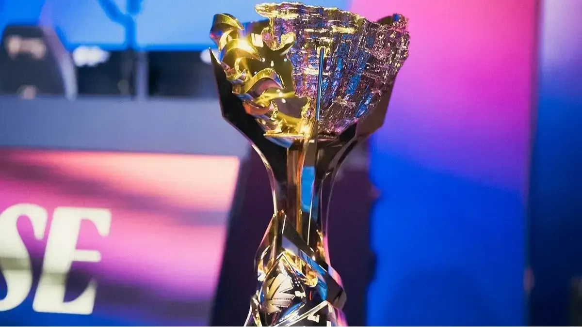 Cựu PTV GAM Esports: “Lương của các tuyển thủ VCS chỉ ngang với nhân viên McDonald"