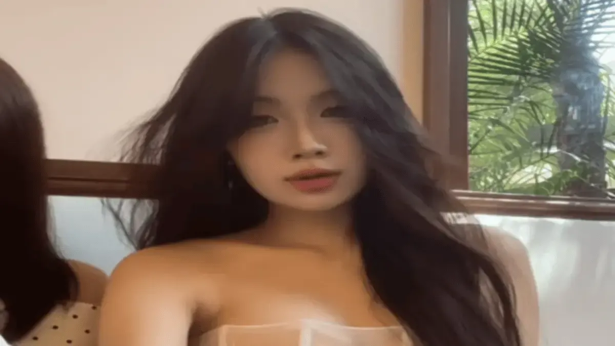 🔥 TikToker Việt gây bão với clip 10 giây: Áo xuyên thấu hút hơn 3 triệu view