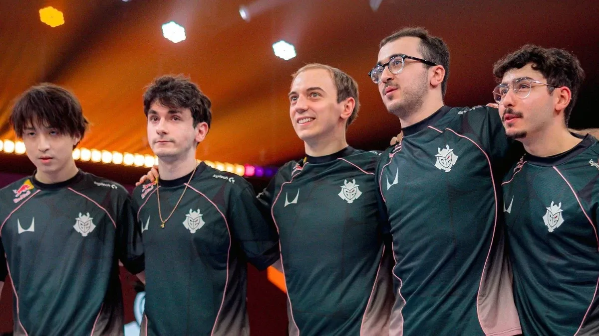 G2 Esports posing for photos after winning semifinals at LoL First Stand 2026