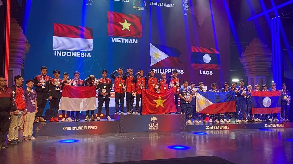 Nhìn lại hành trình của đoàn Thể thao điện tử Việt Nam SEA Games 32