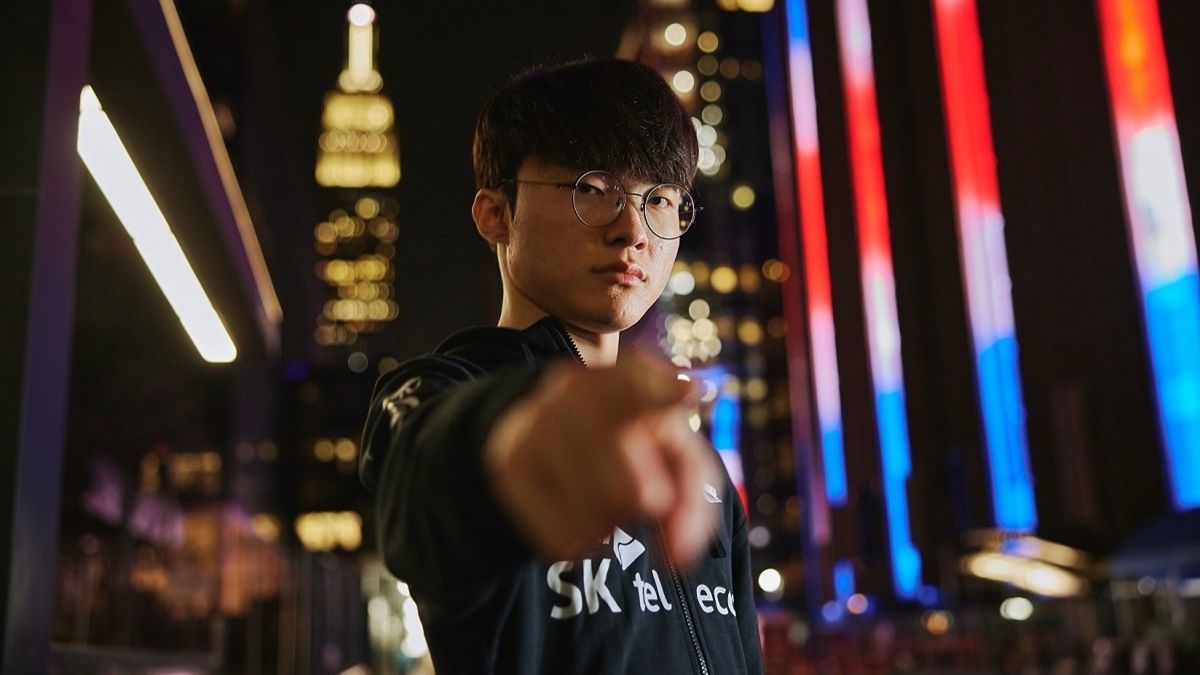 Lương của Faker ở phiên chợ Đông 2022 là 200 tỉ VNĐ?