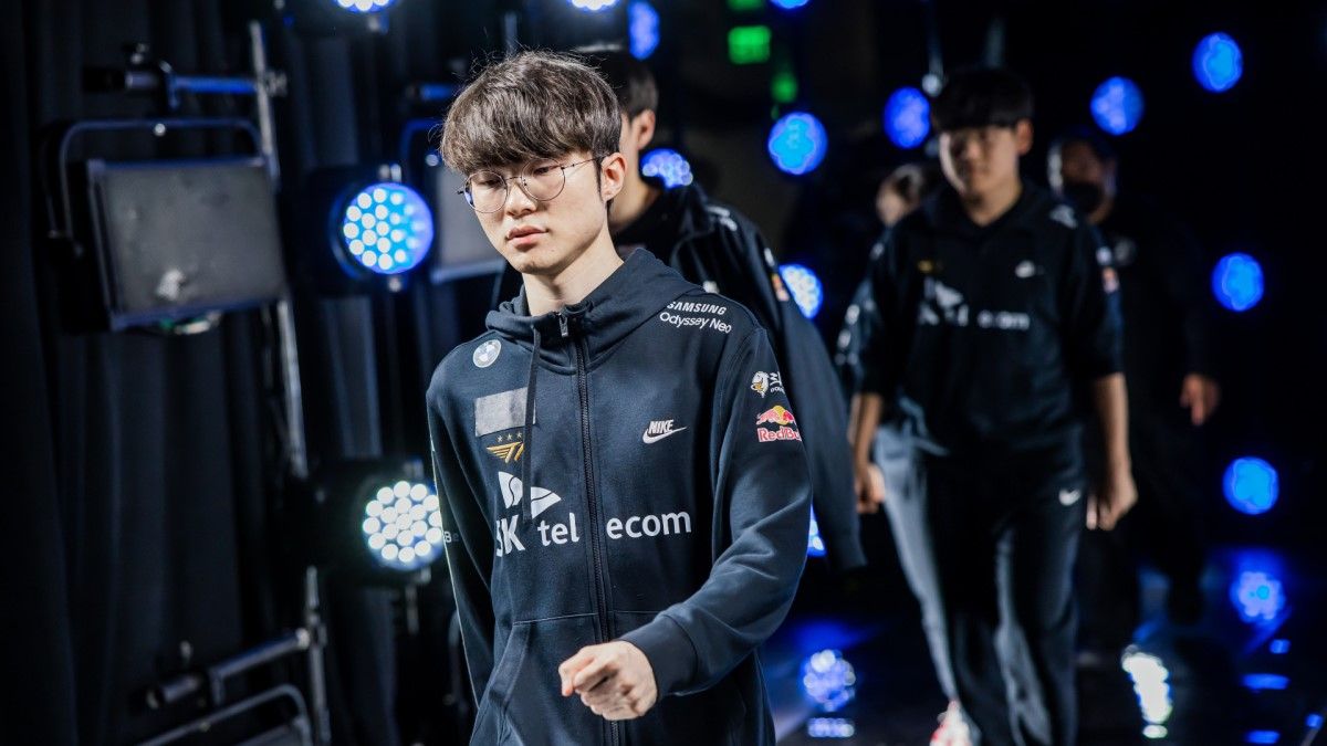 khong-faker-t1-out-top-10