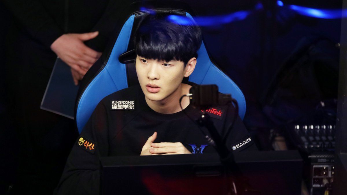 LPL lại chuẩn bị kích nổ hợp đồng phía LCK
