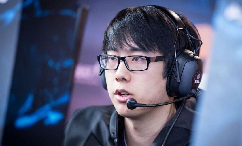 Dota 2 News Aui 2000 Kicked From Eg Arteezy To Replace Gosugamers