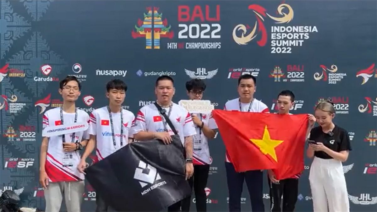 IESF WEC 2022 - MLBB: Cảm xúc của đội tuyển Việt Nam khi thắng Namibia
