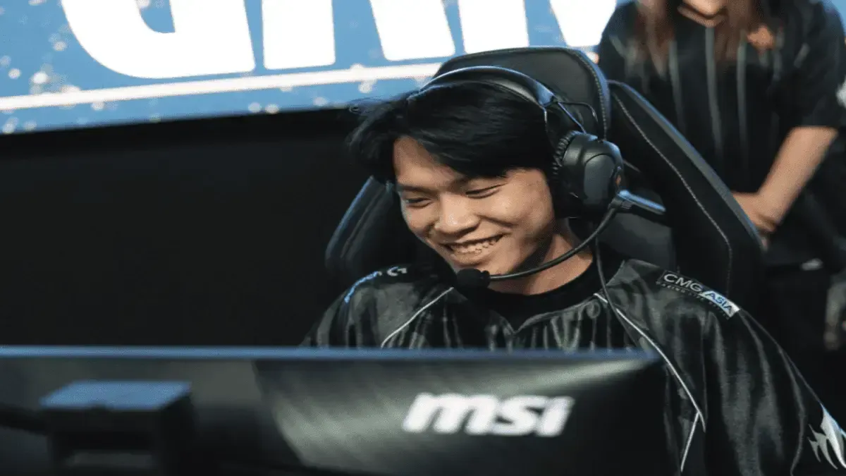 🎮 Aress – Khi tình yêu và sự nghiệp đối mặt