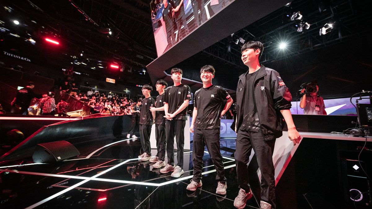 Chỉ ra sự trùng hợp giữa LCK Mùa Hè 2018 và 2023, fan Hàn lo lắng LPL sẽ vô địch CKTG 2023