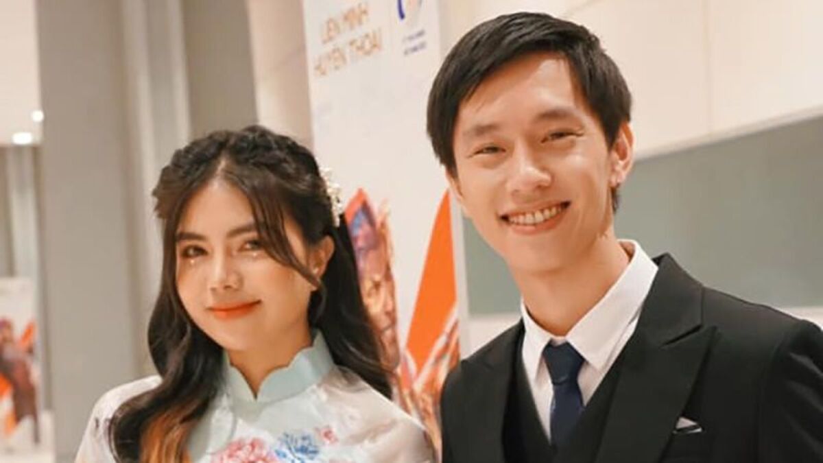 Không cần phải đoán già đoán non, Mai Dora đã công khai hẹn hò Văn Tùng!