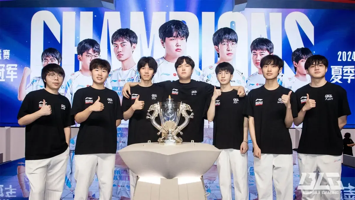 BLG nhẹ nhàng hủy diệt WBG với chiến thắng 3-0 để bảo vệ chức vô địch tại LPL