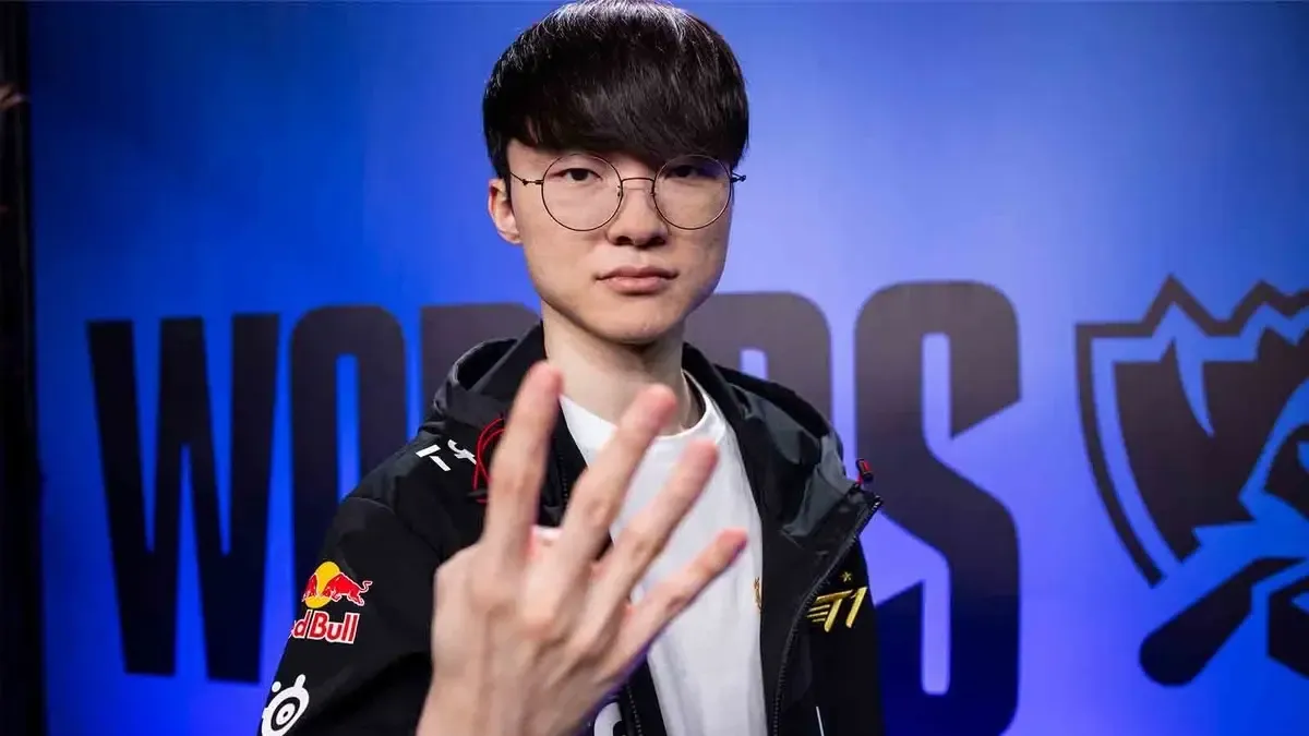 Faker – Vua Skin của LMHT: Vô Địch CKTG Lần Nữa Là Đủ 10 Trang Phục cho Cả 2 Team