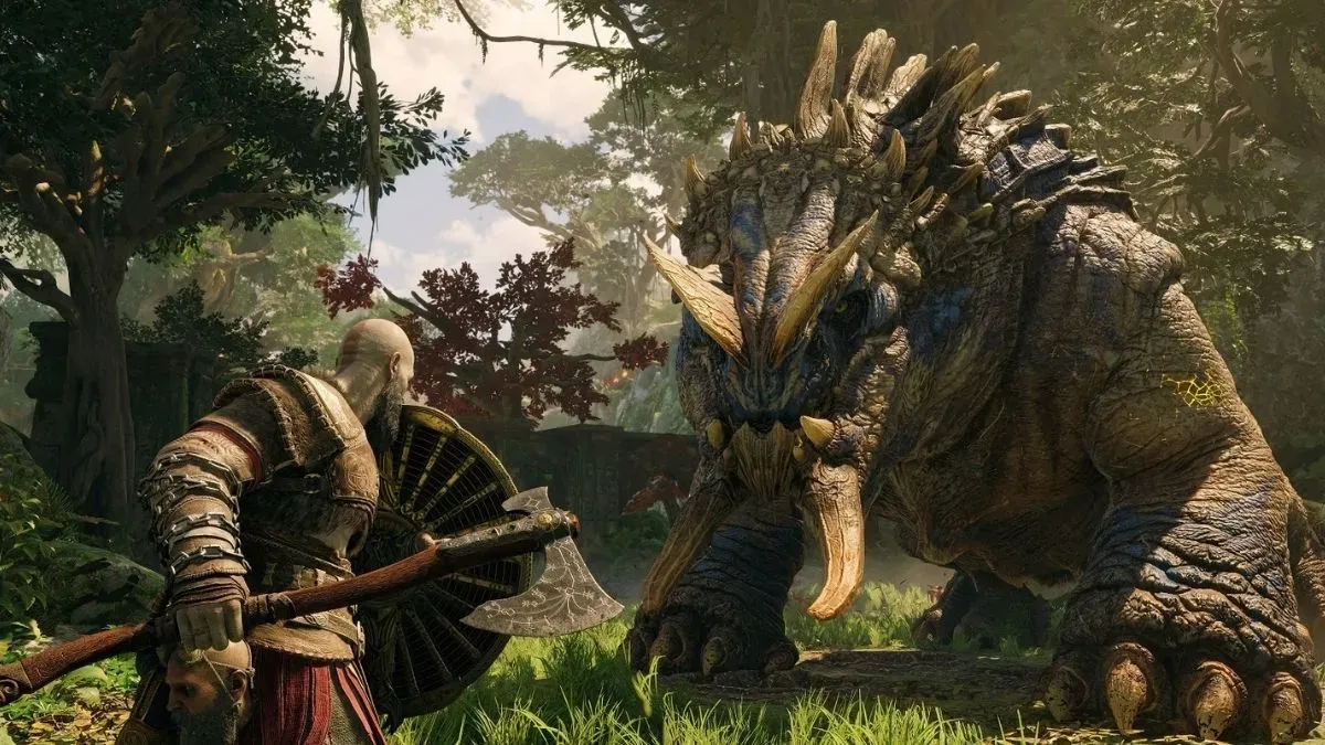 Kratos fights a creature in God of War Ragnarok.