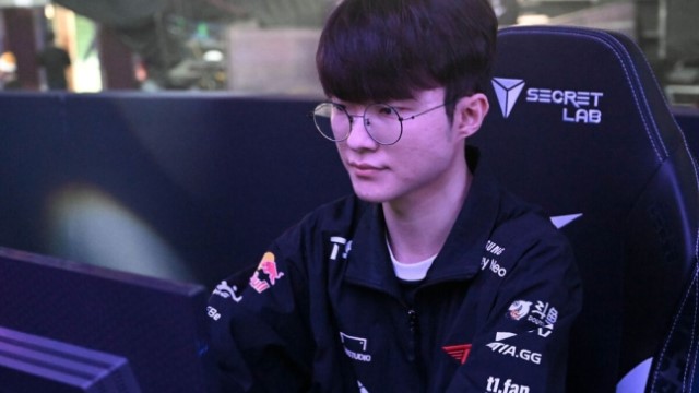 Nói về lượng fan, Faker số 2 không ai số 1