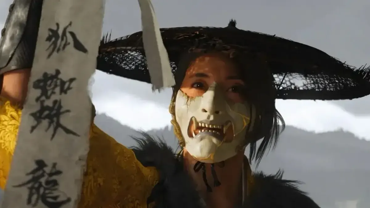 Atsu với chiếc mặt nạ của cô trong Ghost of Yotei.