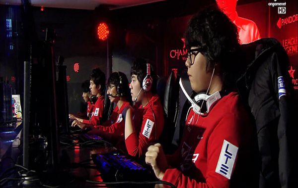 article-headline