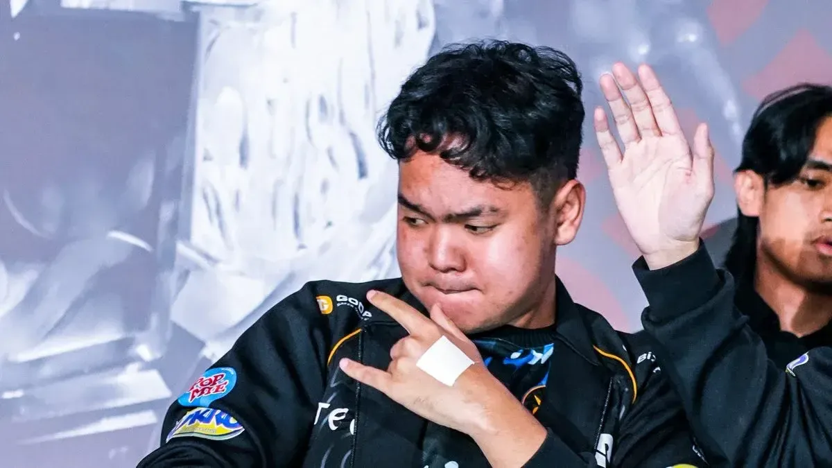RRQ Hoshi are Playoff bound after MPL Indonesia Season 15 Week 7 