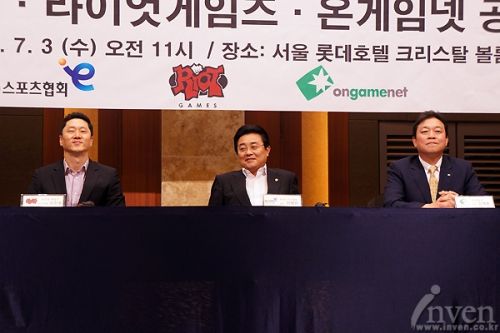 article-headline